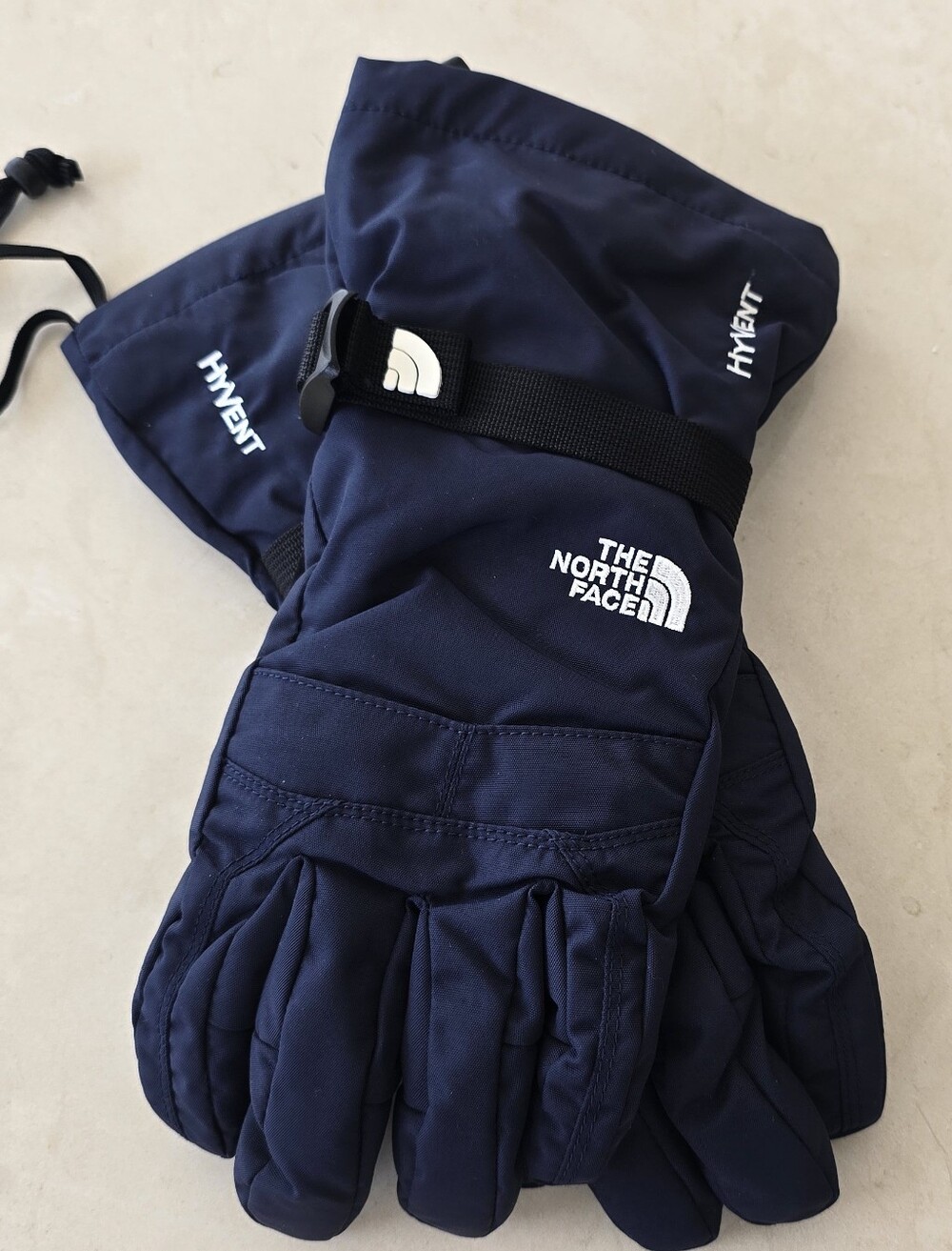 The North Face Navy and Black Insulated Ski Gloves - Men's Small - Picture 2 of 5